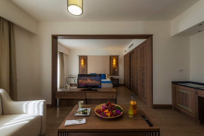 Suite Oda Sürgü Kapısız